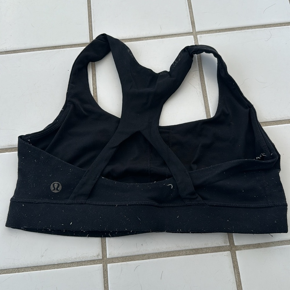 Lululemon Racerback Sportsbra - Picture 2 of 3